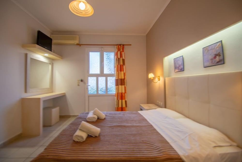 أرغاسي Agoulos Beach Hotel المظهر الخارجي الصورة
